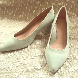Taryn Rose Mint Colored Heels